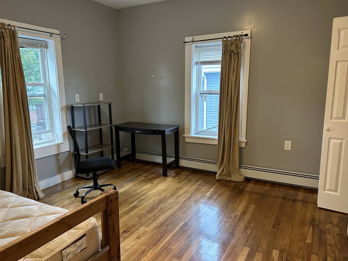 Townhouse for rent at 21 Weston St, Waltham, MA 02453