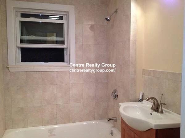Townhouse for rent at 21 Weston St, Waltham, MA 02453