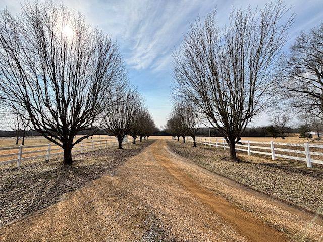 House for rent at 156 Campground Rd, Bell Buckle, TN 37020