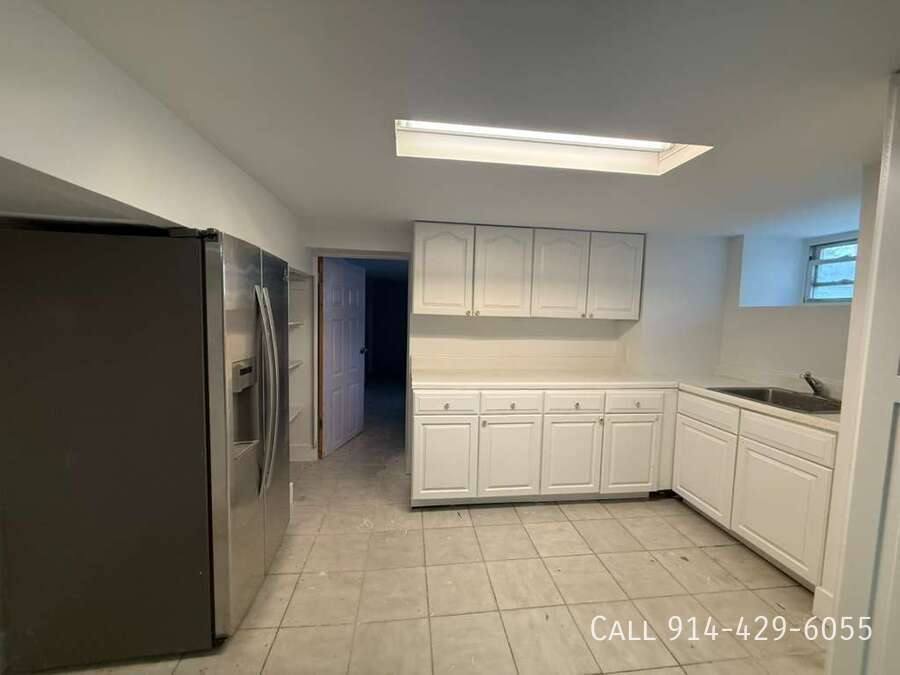 Apartment for rent at 78 Briggs Ave, Yonkers, NY 10701