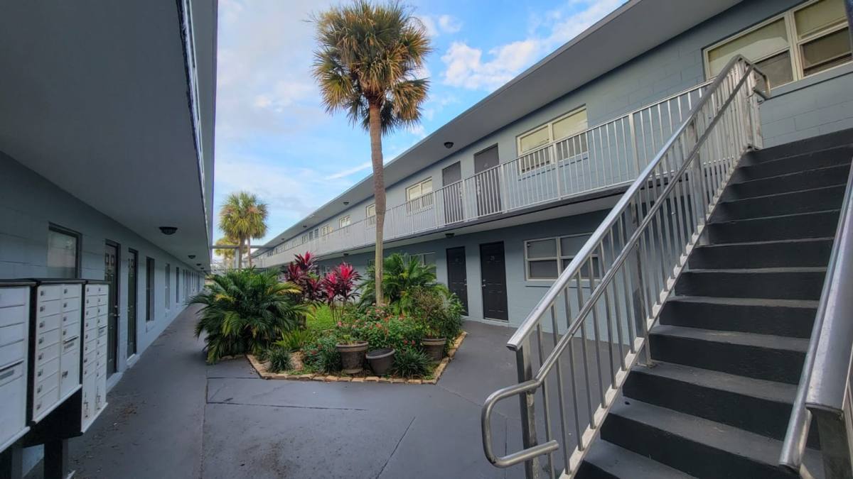 Apartment for rent at 826 Rosa L Jones Dr, Cocoa, FL 32922