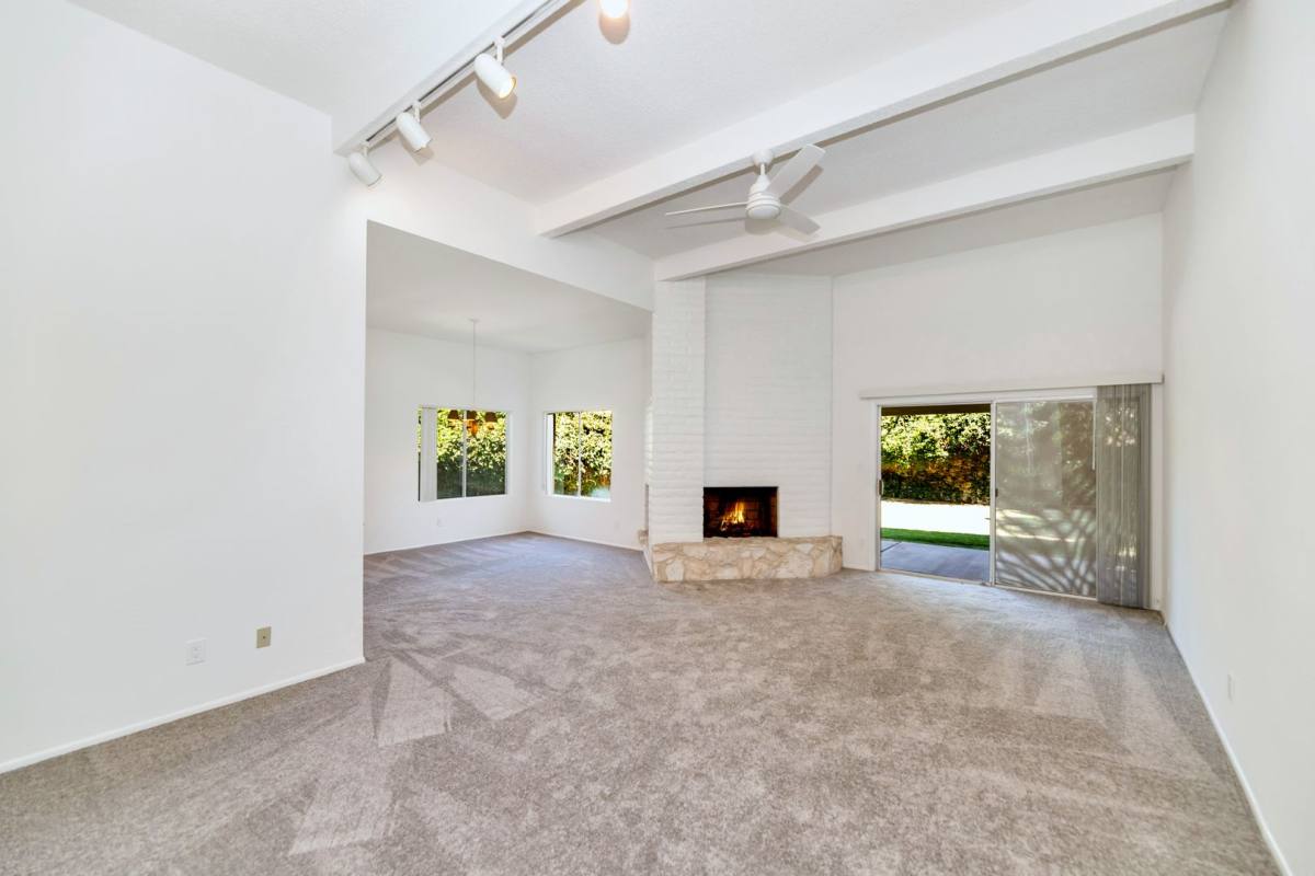 House for rent at 8430 E San Marino Dr, Scottsdale, AZ 85258