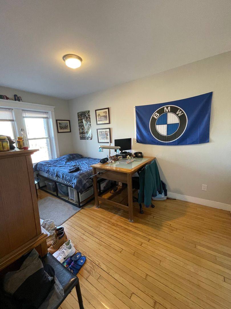 Apartment for rent at 6 Farrington Ave #1, Allston, MA 02134