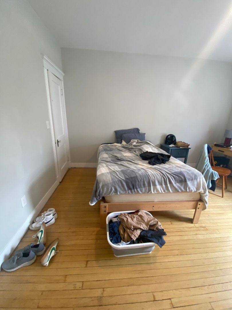 Apartment for rent at 6 Farrington Ave #1, Allston, MA 02134