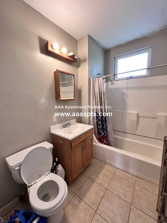 Apartment for rent at 15 Nichols St #2, Everett, MA 02149