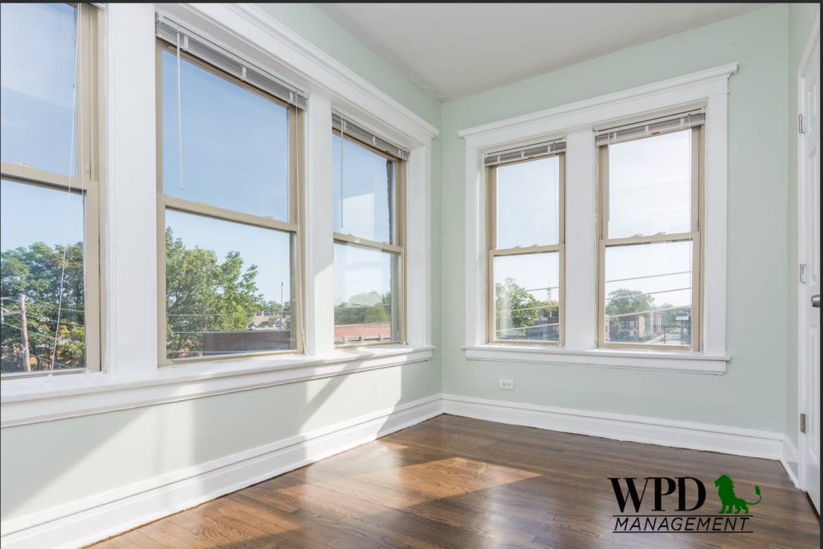 Apartment for rent at 7701 S Green St, Chicago, IL 60620