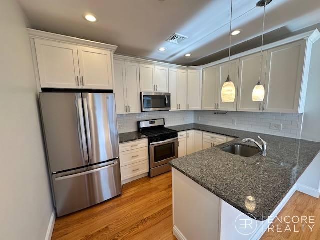 Apartment for rent at 15 Dana Ave #6, Hyde Park, MA 02136
