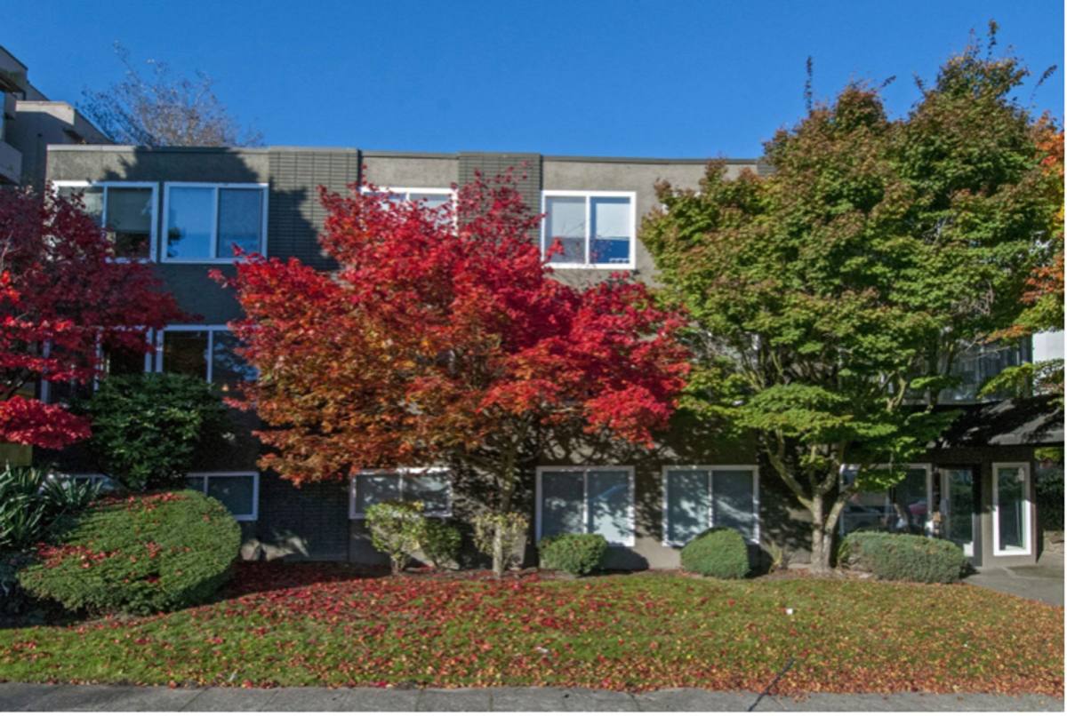 Apartment for rent at 1621 California Ave SW, Seattle, WA 98116