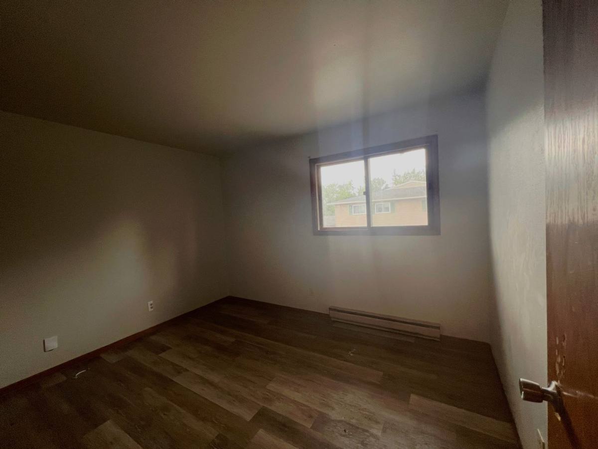 Apartment for rent at 915 Genrich St, Wausau, WI 54403
