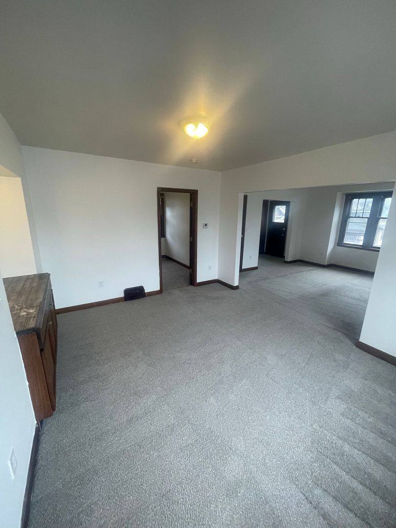 Apartment for rent at 3911-3913 N 20th St, Milwaukee, WI 53206