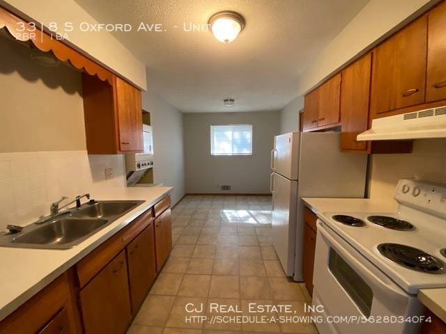 Apartment for rent at 3318 S Oxford Ave #A, Independence, MO 64052