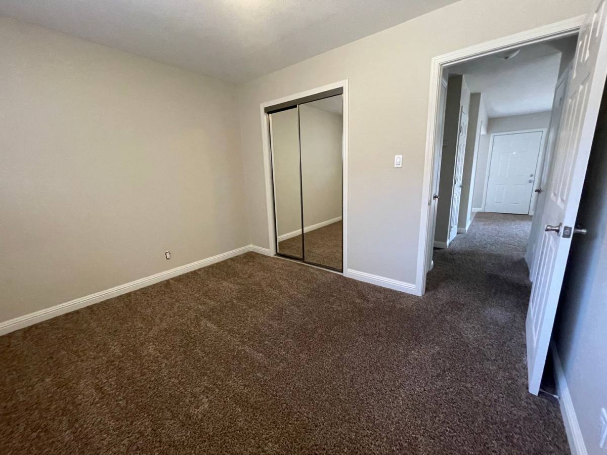 Apartment for rent at 1214 Bell St, Sacramento, CA 95825