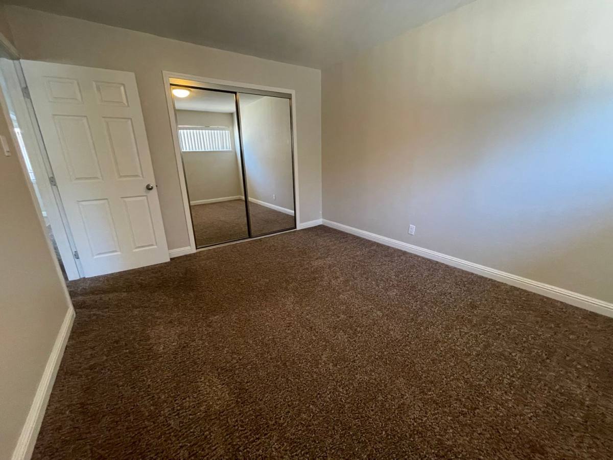 Apartment for rent at 1214 Bell St, Sacramento, CA 95825