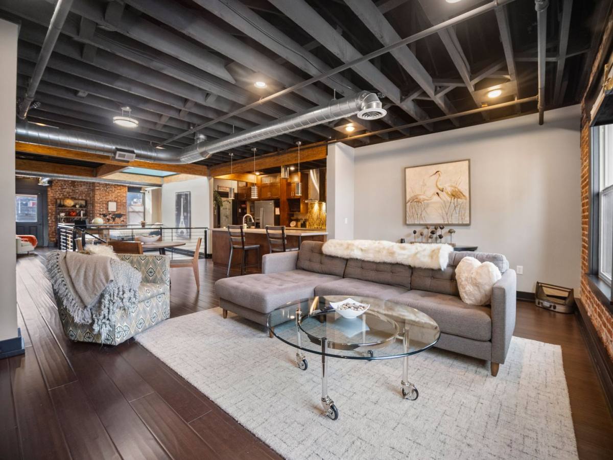 Apartment for rent at 401 W 1st Ave, Spokane, WA 99201