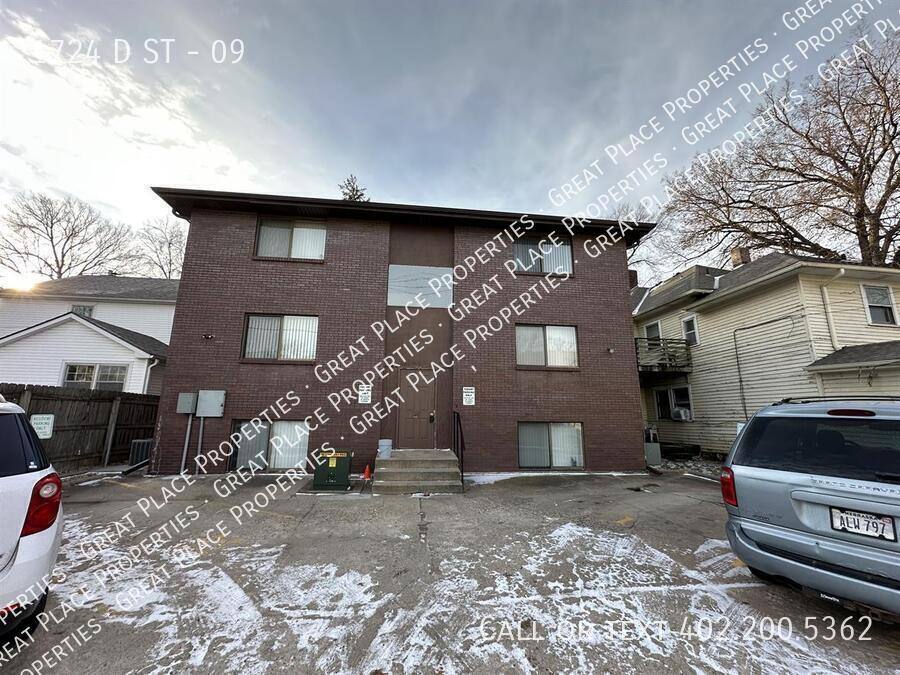 Apartment for rent at 1724 D St #9, Lincoln, NE 68502