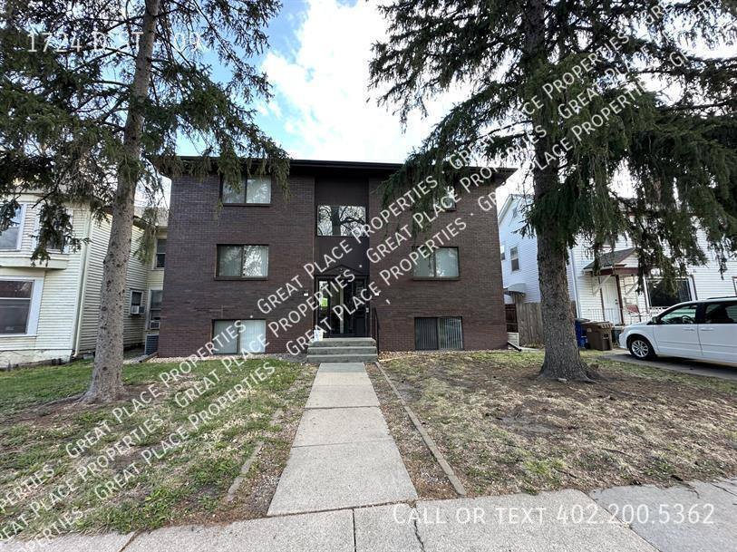 Apartment for rent at 1724 D St #9, Lincoln, NE 68502