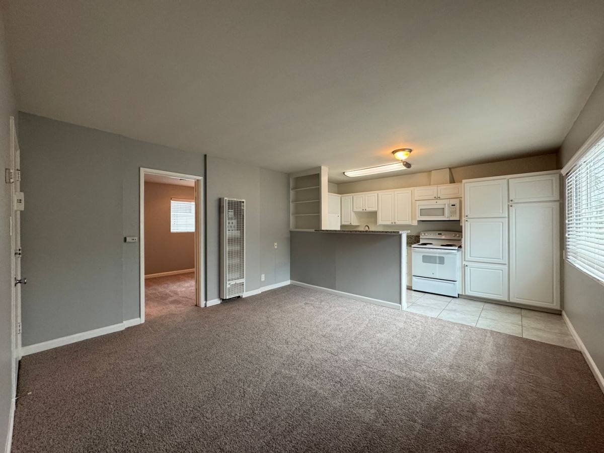 Apartment for rent at 2307 I St, Sacramento, CA 95816
