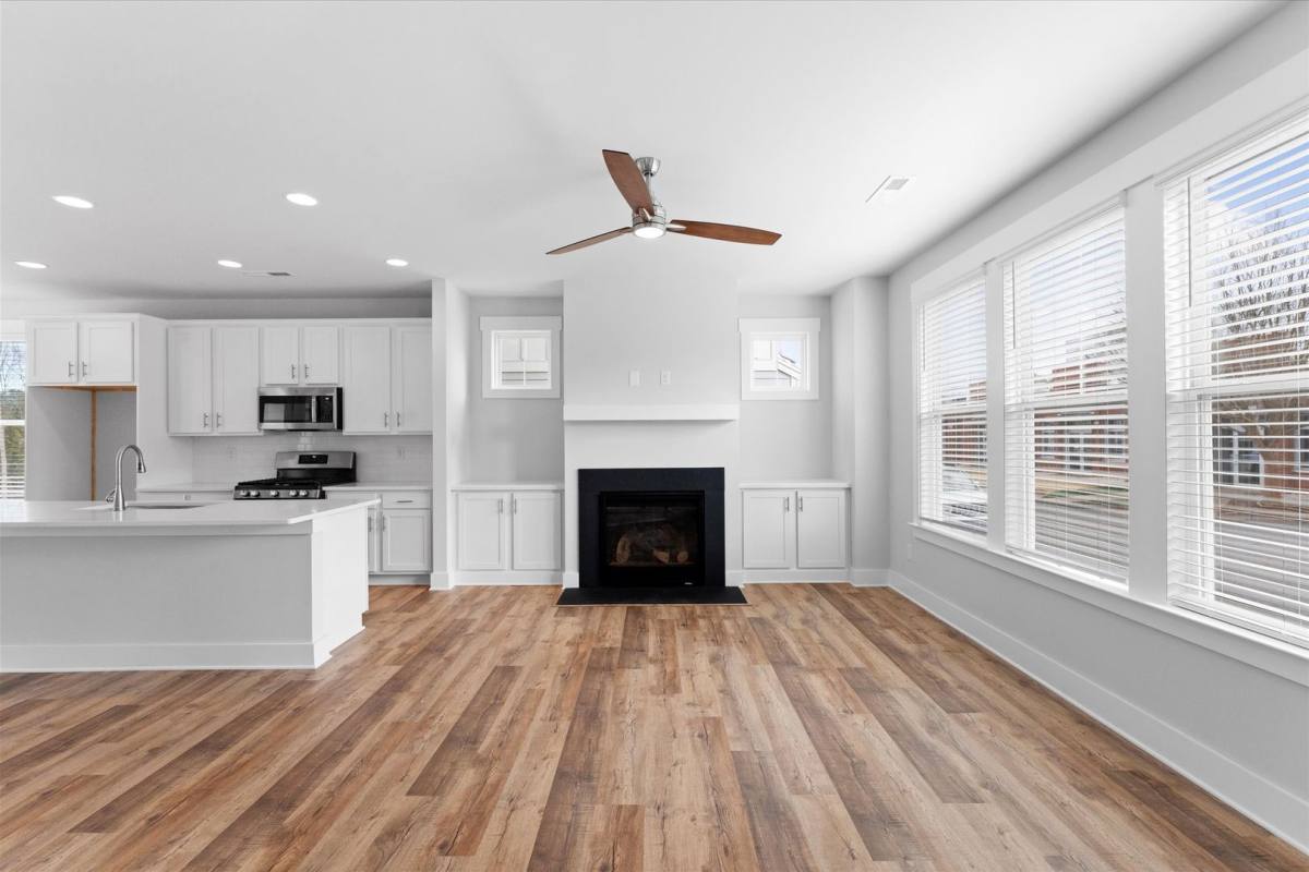 Townhouse for rent at 628 Amalfi Dr, Davidson, NC 28036