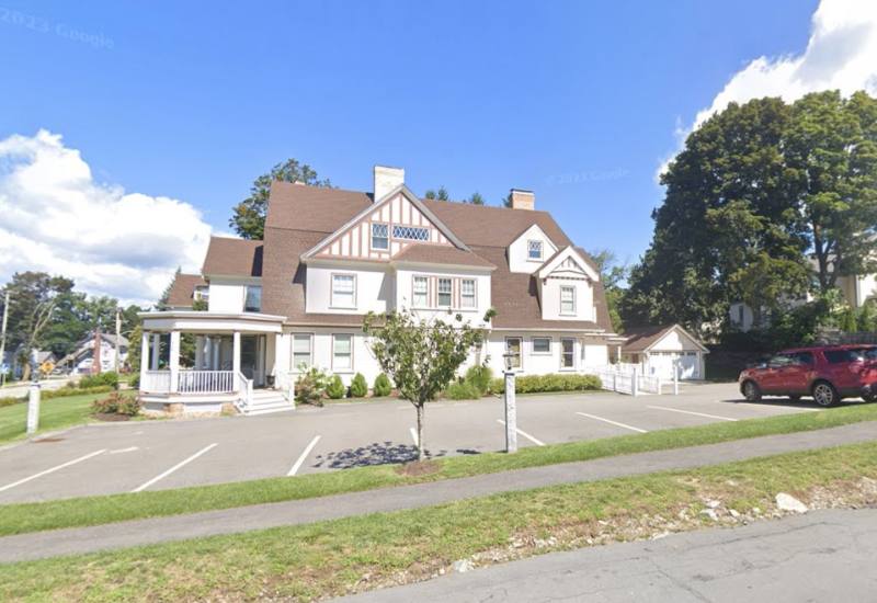 Apartment for rent at 293 Broadway #2R, Methuen, MA 01844