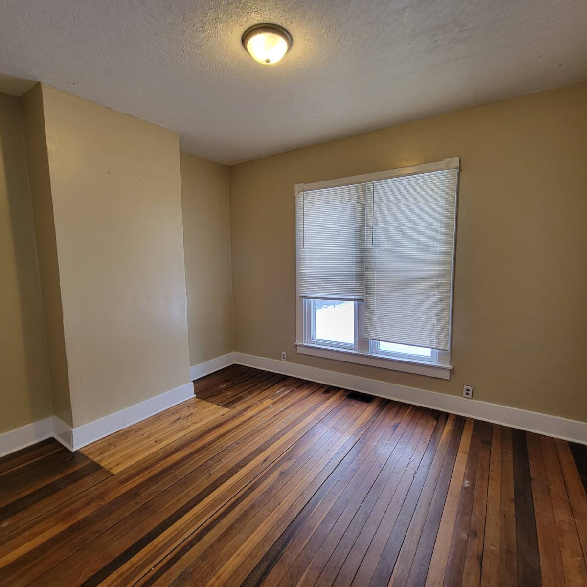 House for rent at 1417 Fletcher Ave, Indianapolis, IN 46203