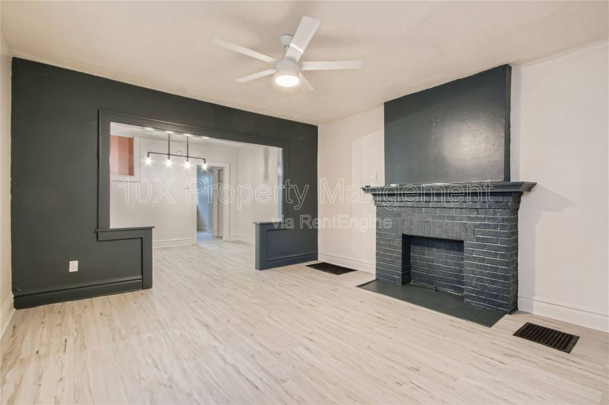 Apartment for rent at 1099 E 16th Ave, Columbus, OH 43211