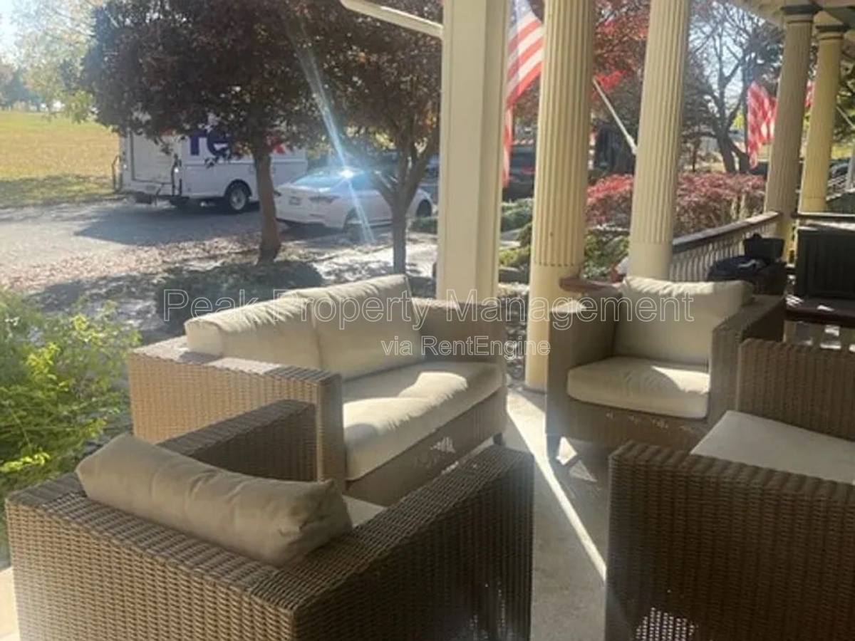 Apartment for rent at 216 N 32nd St #A, Richmond, VA 23223