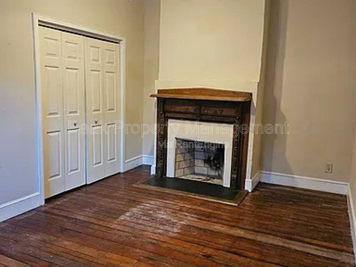Apartment for rent at 216 N 32nd St #A, Richmond, VA 23223