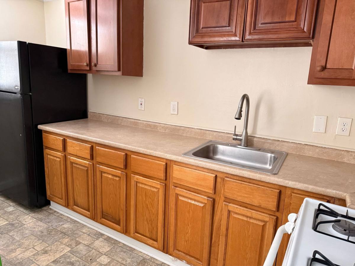 Apartment for rent at 226 Martin St #3, Hartford, CT 06120