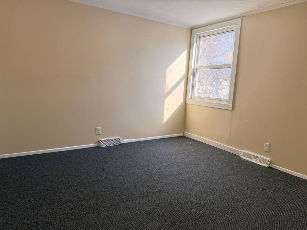 Apartment for rent at 226 Martin St #3, Hartford, CT 06120
