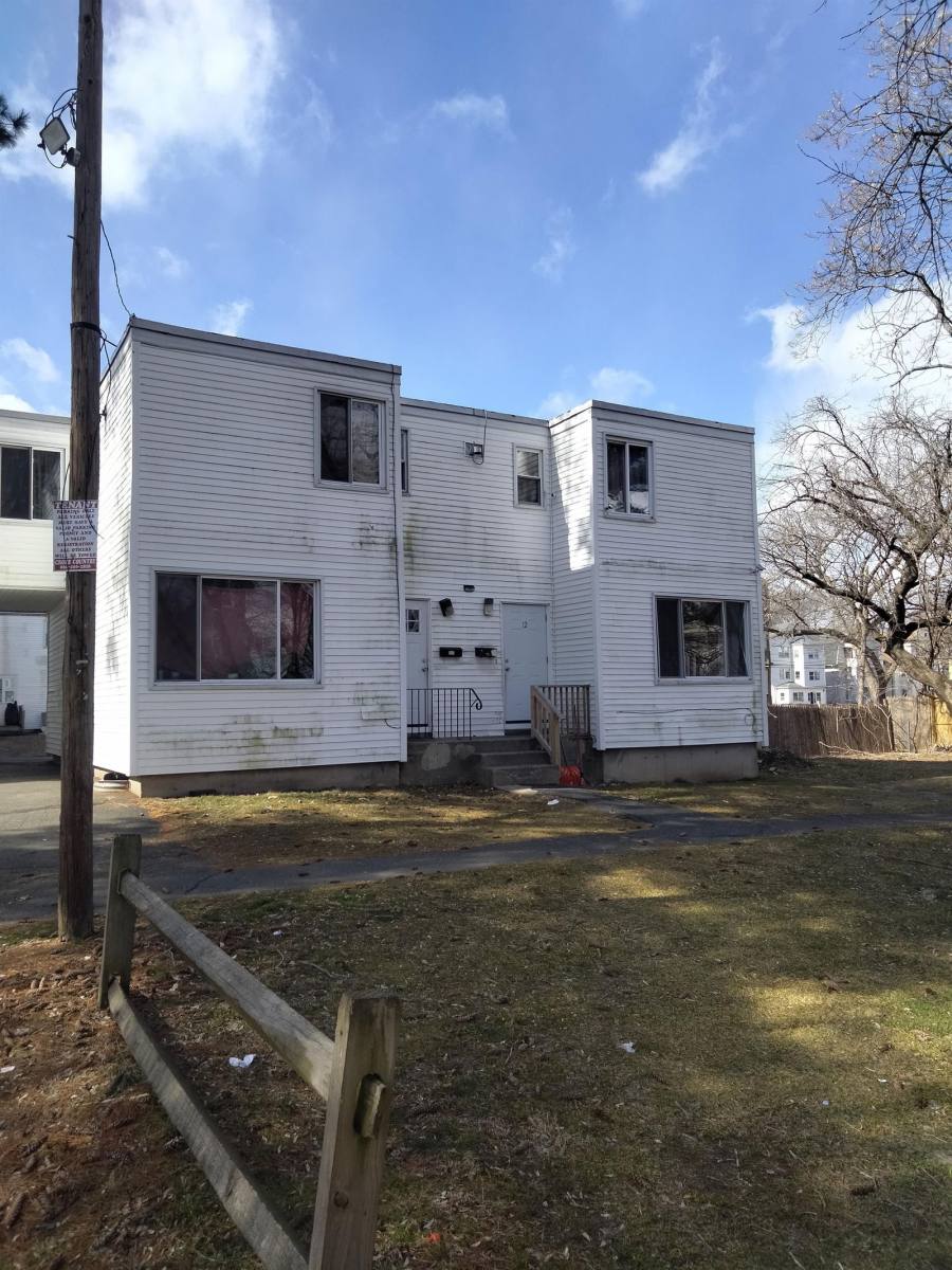 Apartment for rent at 226 Martin St #3, Hartford, CT 06120