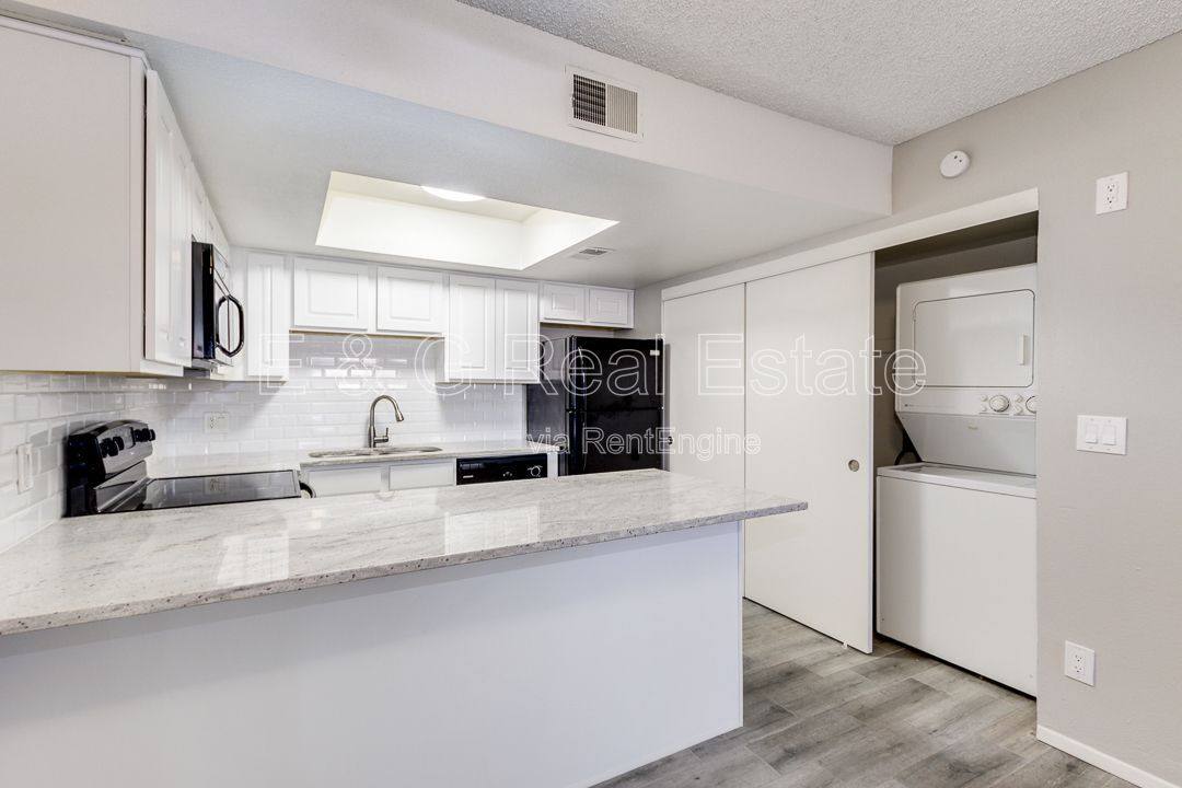 Apartment for rent at 2149 E 10th St #3, Tempe, AZ 85281