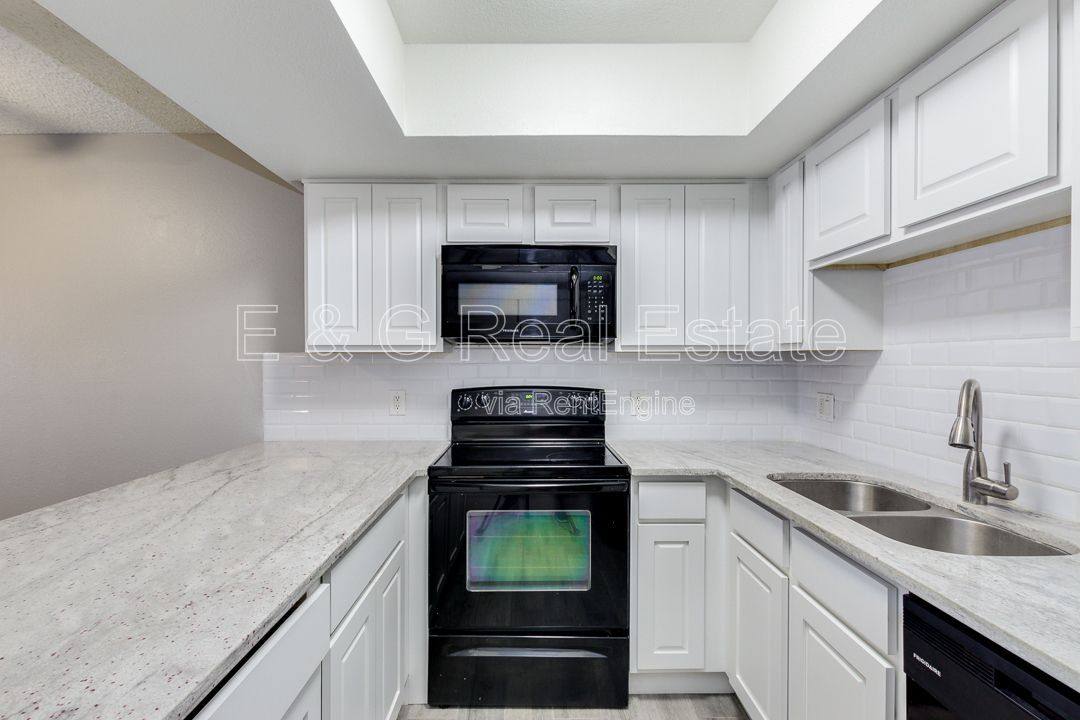 Apartment for rent at 2149 E 10th St #3, Tempe, AZ 85281