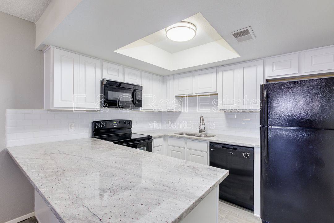Apartment for rent at 2149 E 10th St #3, Tempe, AZ 85281
