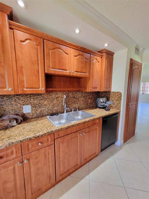 Apartment for rent at 12955 SW 16th Court, Hollywood, FL 33027