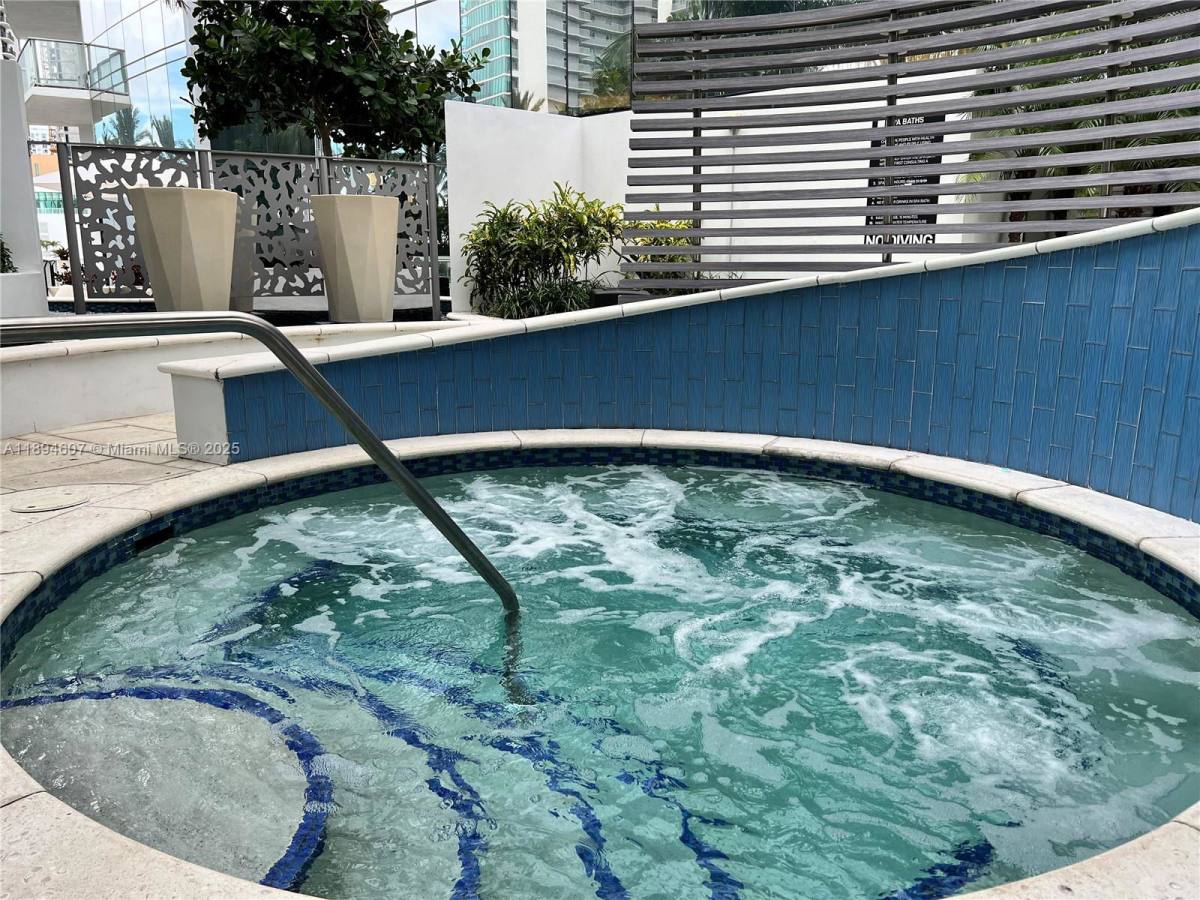 Apartment for rent at 851 NE 1st Ave, Miami, FL 33132