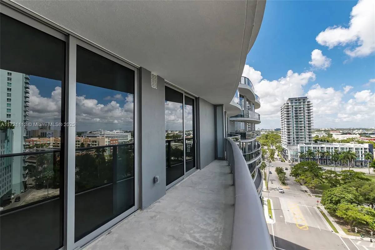 Apartment for rent at 488 NE 18th St #1, Miami, FL 33132