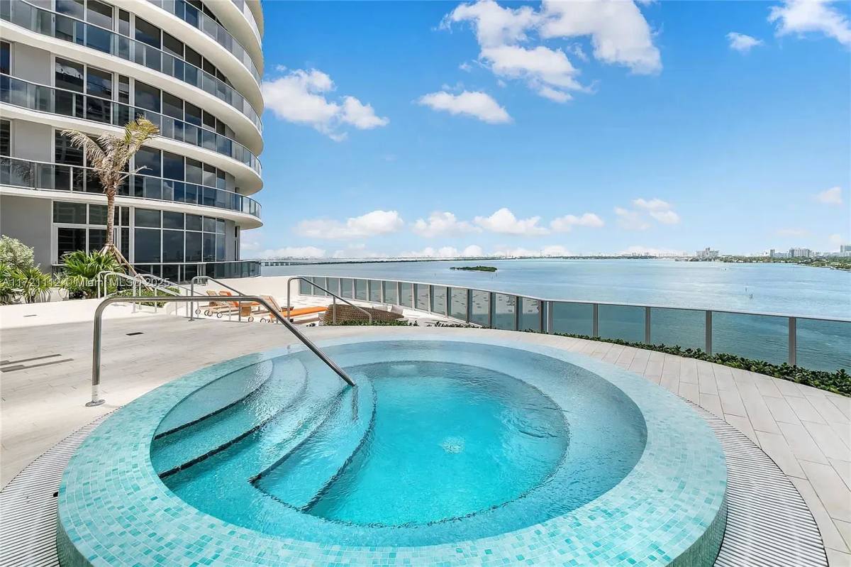 Apartment for rent at 488 NE 18th St #1, Miami, FL 33132