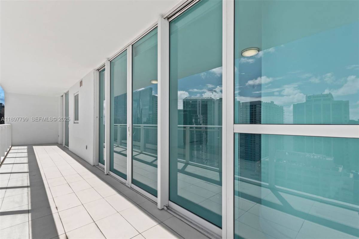Apartment for rent at 1080 Brickell Ave #3006, Miami, FL 33131