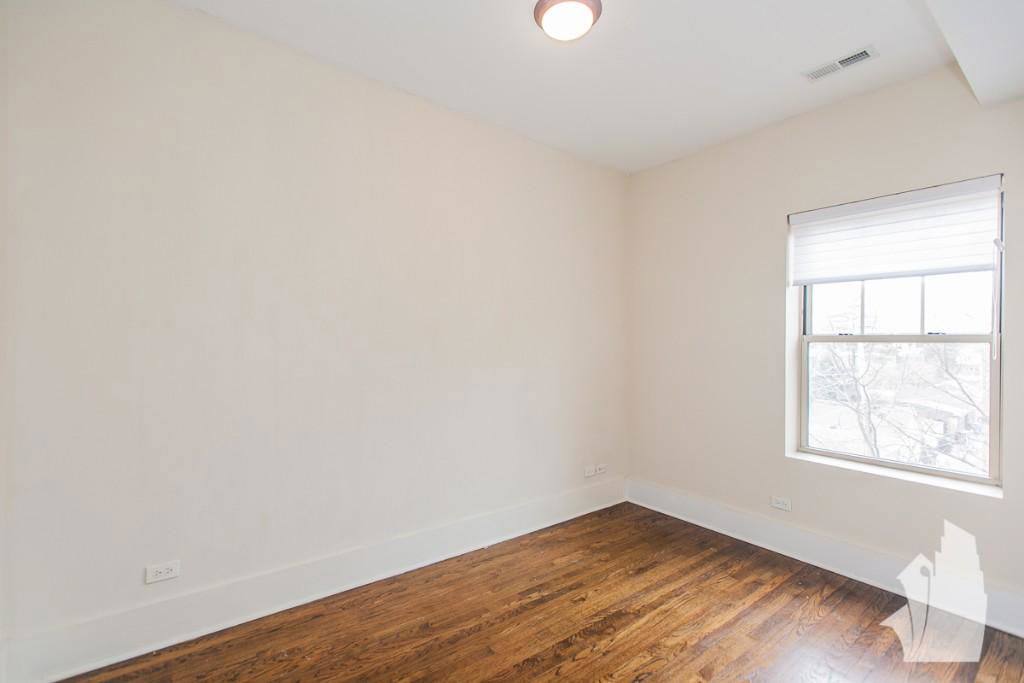 Apartment for rent at 3455 N Wolcott Ave #1N, Chicago, IL 60657
