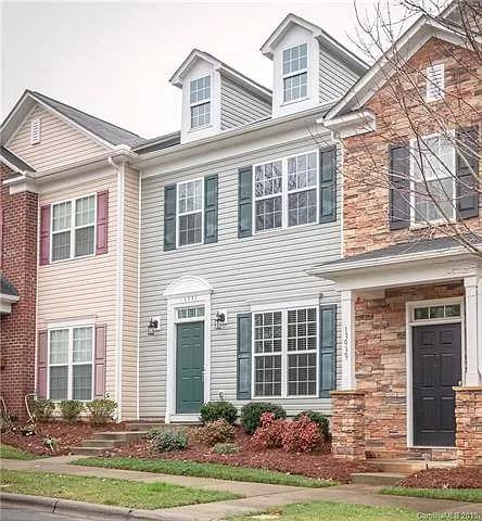 Townhouse for rent at 13935 Waverton Lane, Huntersville, NC 28078