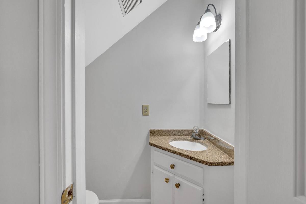 Apartment for rent at 2016 Teresa Jill Dr #THE Blue Ridge, Charlotte, NC 28213