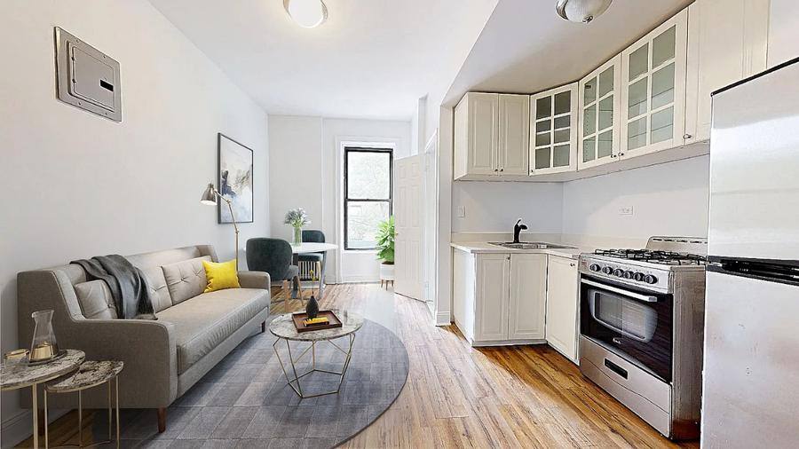 Apartment for rent at 471 Central Park W #3E, New York, NY 10025