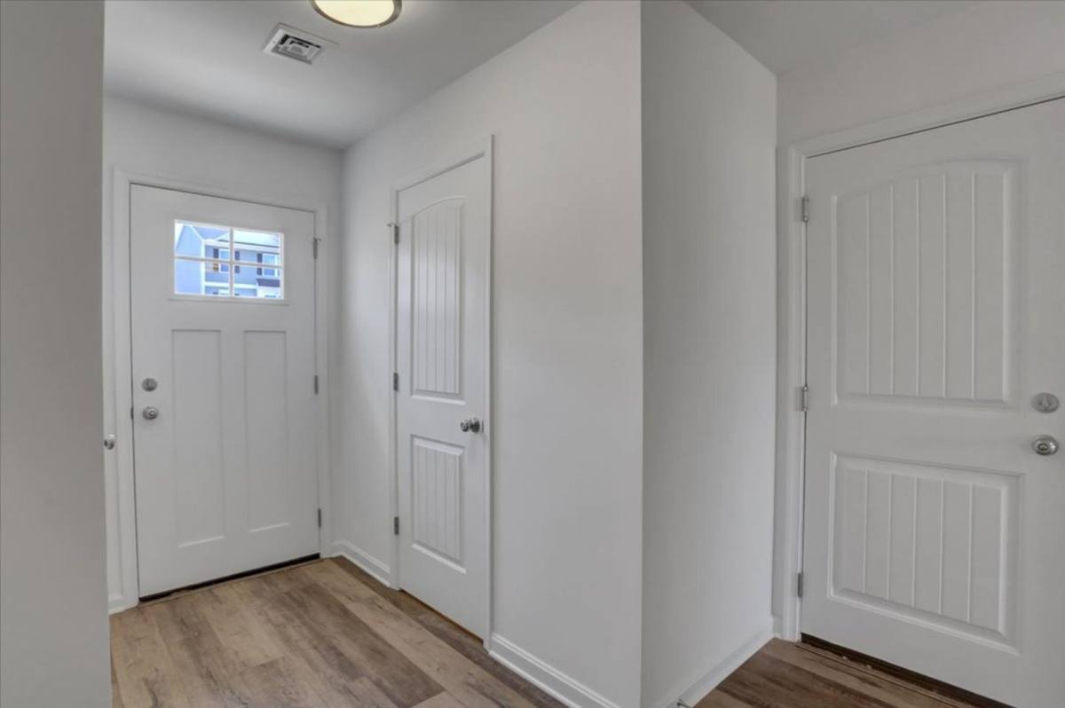 Apartment for rent at 12435-12441 Jackson Ave, Waynesboro, PA 17268