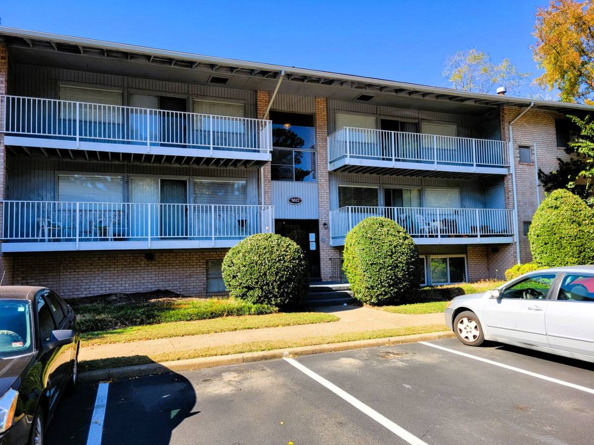 Condo for rent at 5612 Crenshaw Rd, Richmond, VA 23227