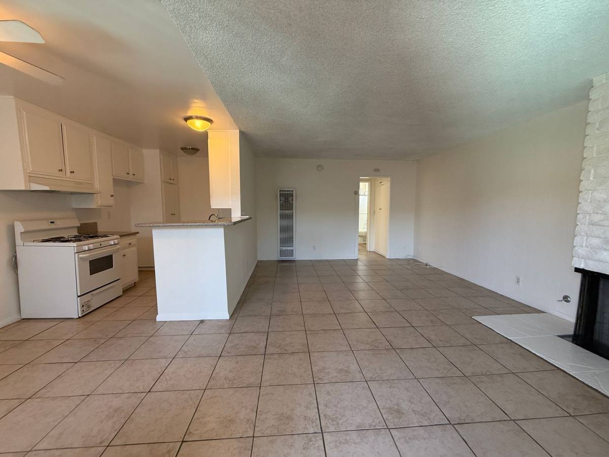 Apartment for rent at 18415 Prairie St, Northridge, CA 91325
