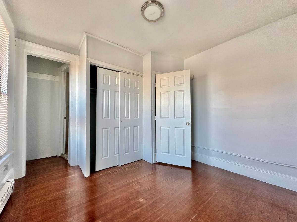 Apartment for rent at 33-35 Howe St, New Haven, CT 06511