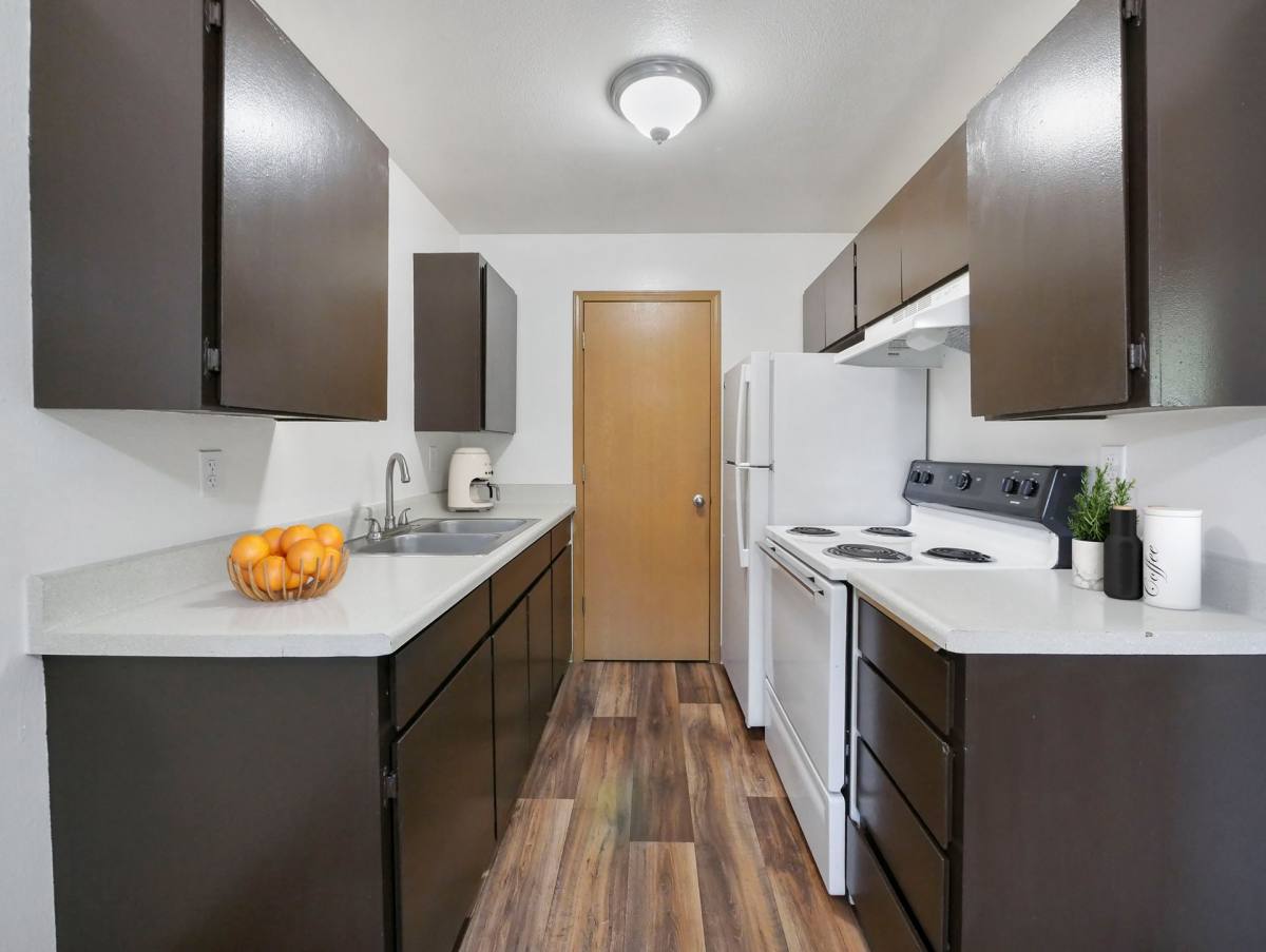 Apartment for rent at 10214 Lakeview Ave SW, Lakewood, WA 98499