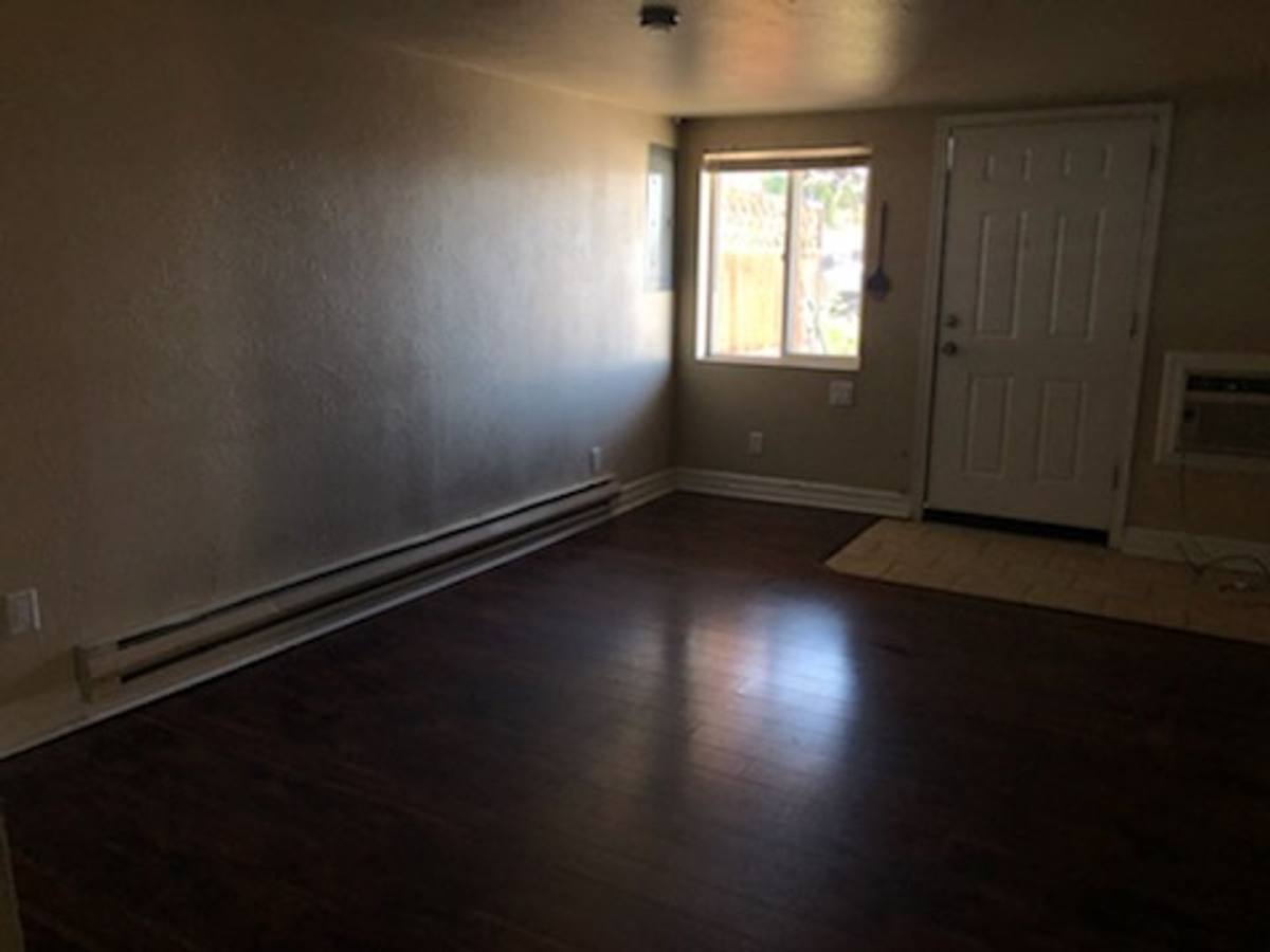 Apartment for rent at 1104 1106 S Division, Moses Lake, WA 98837