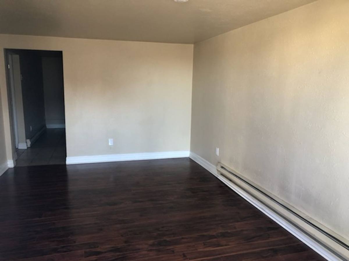 Apartment for rent at 1104 1106 S Division, Moses Lake, WA 98837