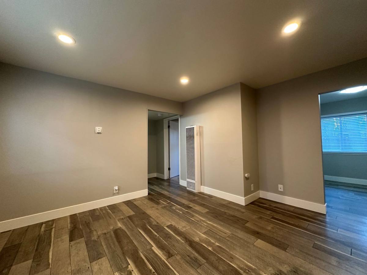 Apartment for rent at 2713-2721 T St, Sacramento, CA 95816